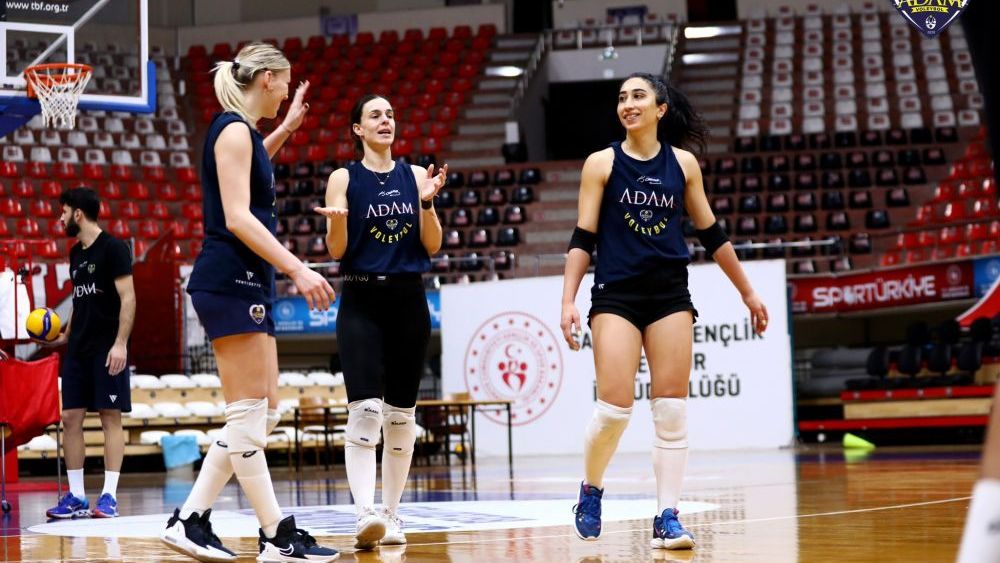 Adam Voleybol, Play-Off'a hazır